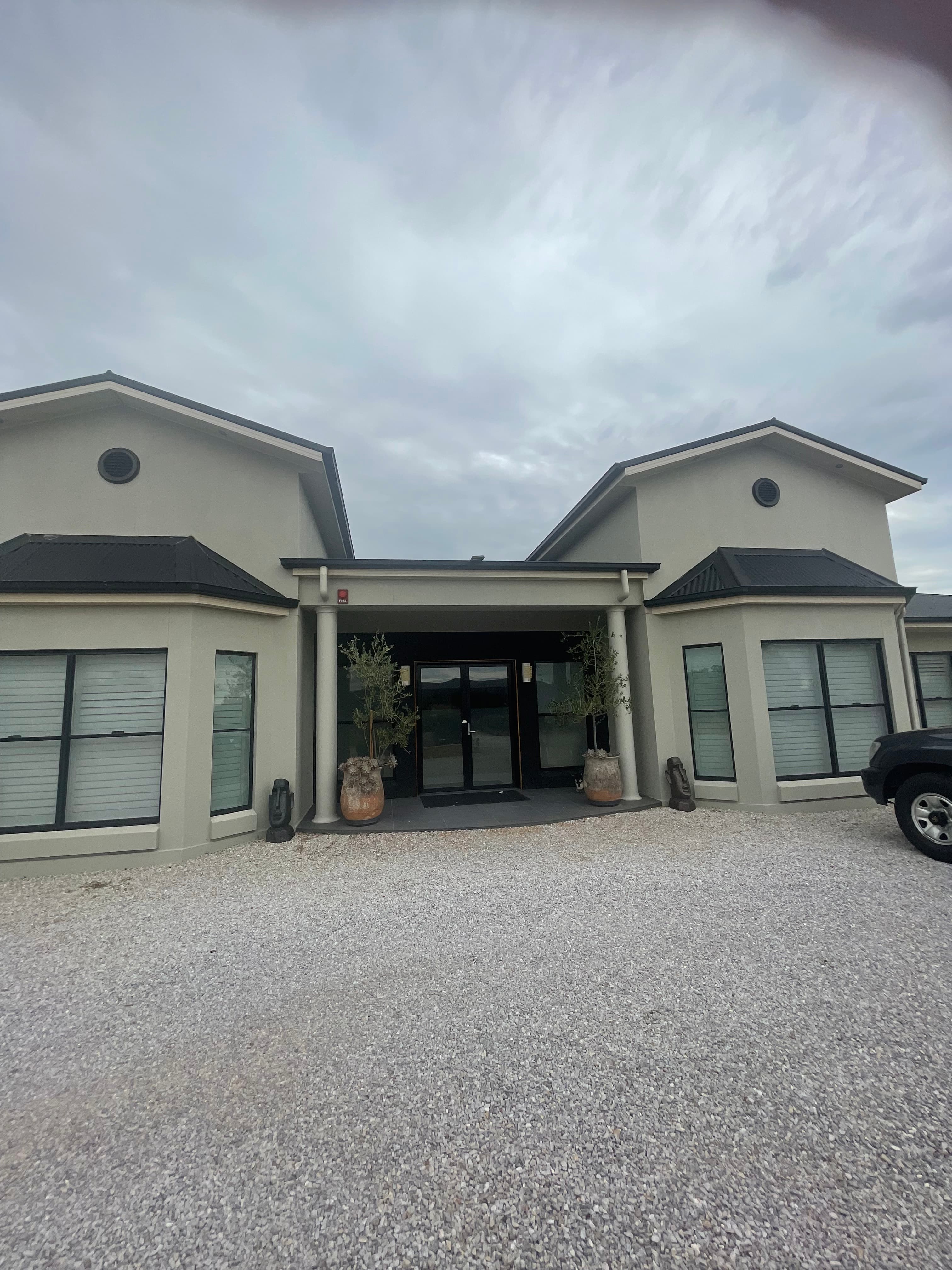 Mudgee Gardens Stayz - Image 19