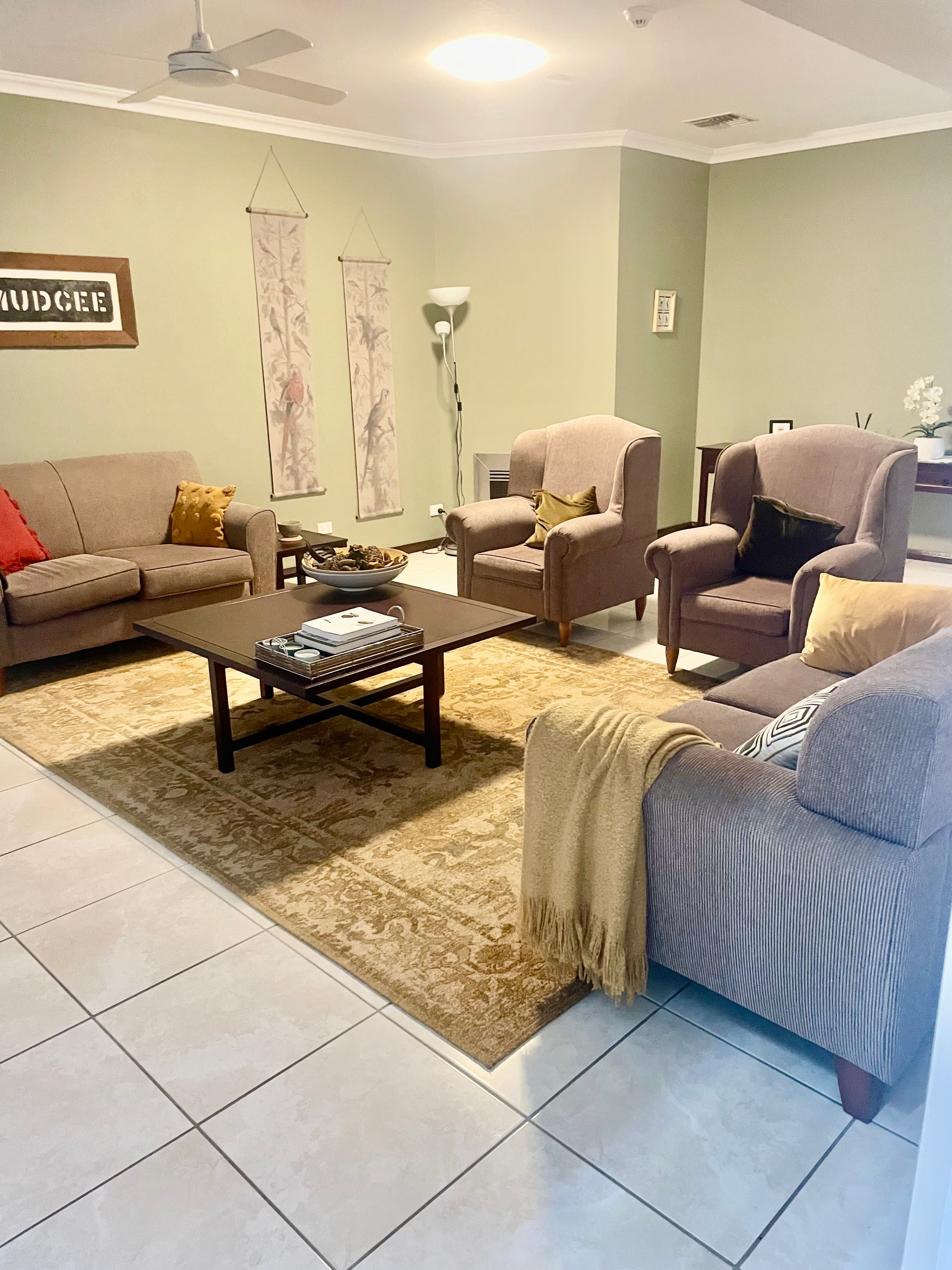 Mudgee Gardens Stayz - Image 22